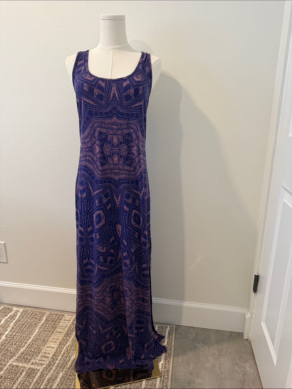 Mossimo Supply Co. Printed Racerback Maxi Dress – Size Small
